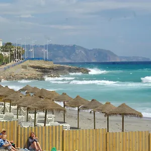 https://precioso-apartamento-en-nerja-a-50-m-de-la-playa.1costadelsol.com